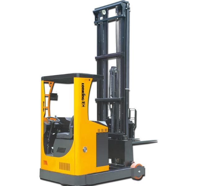 深圳龍工叉車(chē)前移式電動(dòng)叉車(chē)圖片