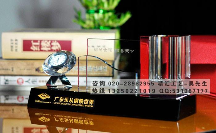 供应钢铁公司纪念品，建筑公司周年纪念品，成立五周年礼品，水晶礼品制作