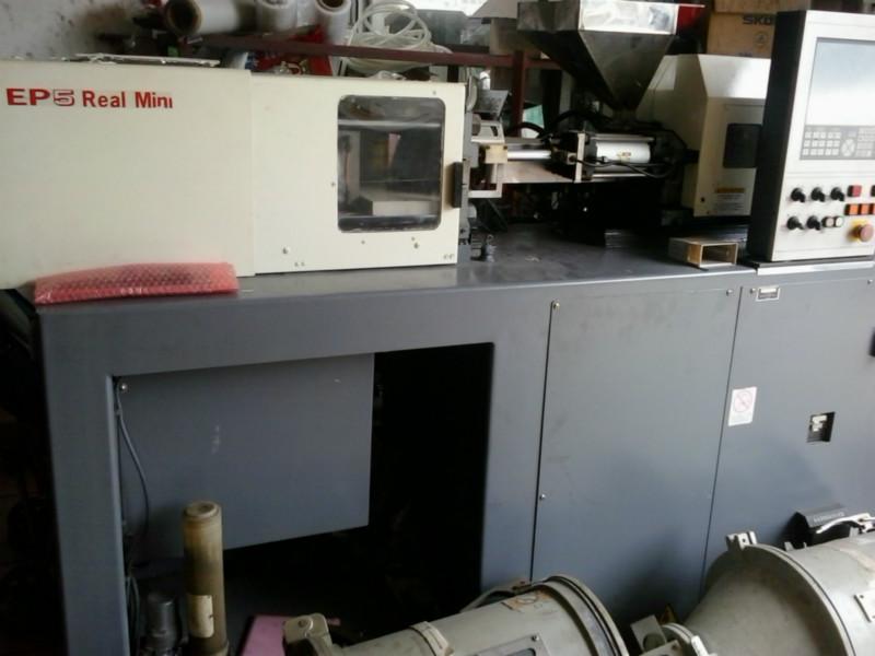 二手日本臺灣注塑機(jī)圖片