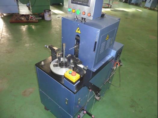 供應(yīng)廣西桂林電機商家客戶電機綁線機 電機定子綁線機