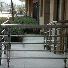 供應(yīng)成都不銹鋼欄桿及玻璃欄桿定制