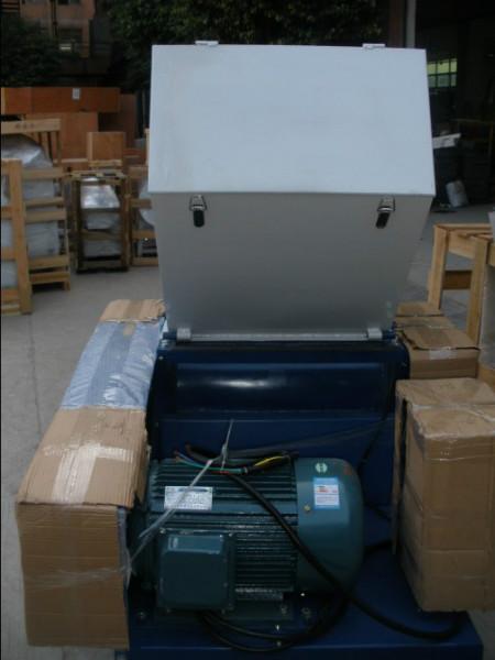 供應(yīng)*破碎機(jī)