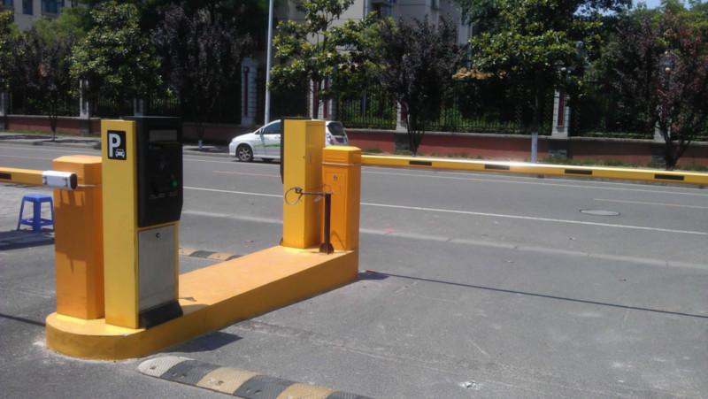 標(biāo)準(zhǔn)型收費(fèi)系統(tǒng)圖片