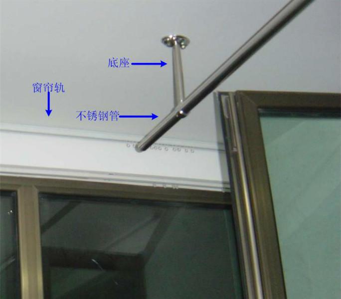 供应固定式带小球间距不锈钢晾衣杆 不生锈晾衣架制作与安装公司图片