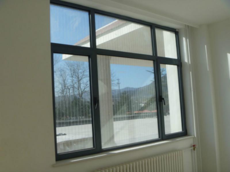 供應(yīng)隆堯隱形紗窗，隆堯隱形防盜網(wǎng)，隆堯防盜紗窗