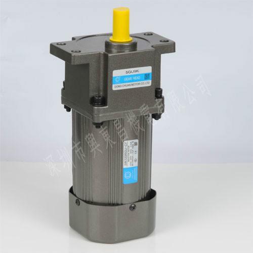 深圳東深圳東川調(diào)定速電機(jī)15-250W