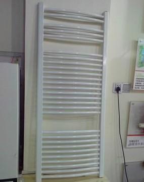 土耳其*衛(wèi)浴散熱器 德美拉得衛(wèi)浴散熱器