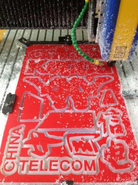 供應(yīng)迷你發(fā)光字雕刻機(jī)