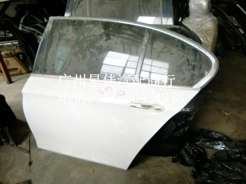 供應寶馬F18后門總成，后車門，寶馬車門拆車件價格