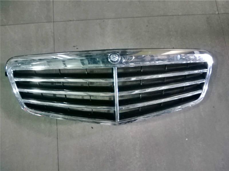 供應(yīng)奔馳E系212E200E260E280E300中網(wǎng) 改裝