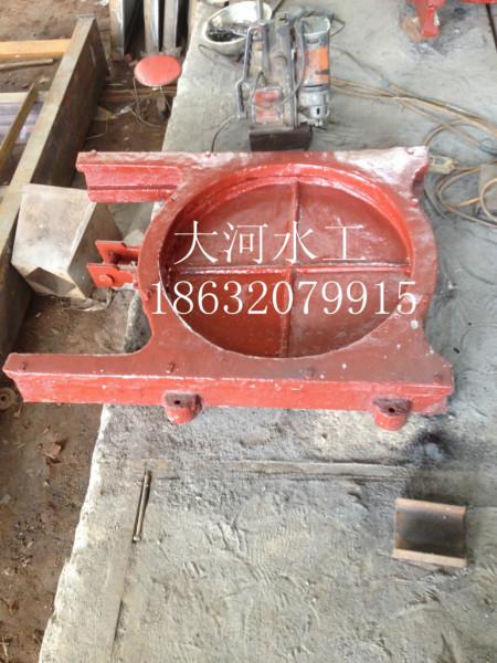 止水閘門DN300水利閘門潮門圓拍門鑄鐵拍門啟閉機(jī)閘門