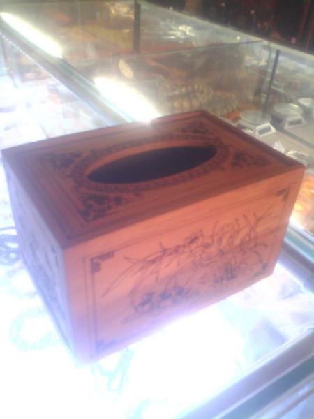 供應(yīng)紅木化妝盒