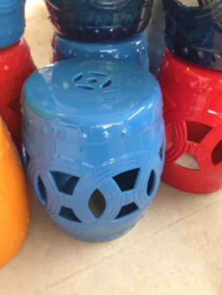 供應(yīng)景德鎮(zhèn)陶瓷涼凳，青花瓷桌