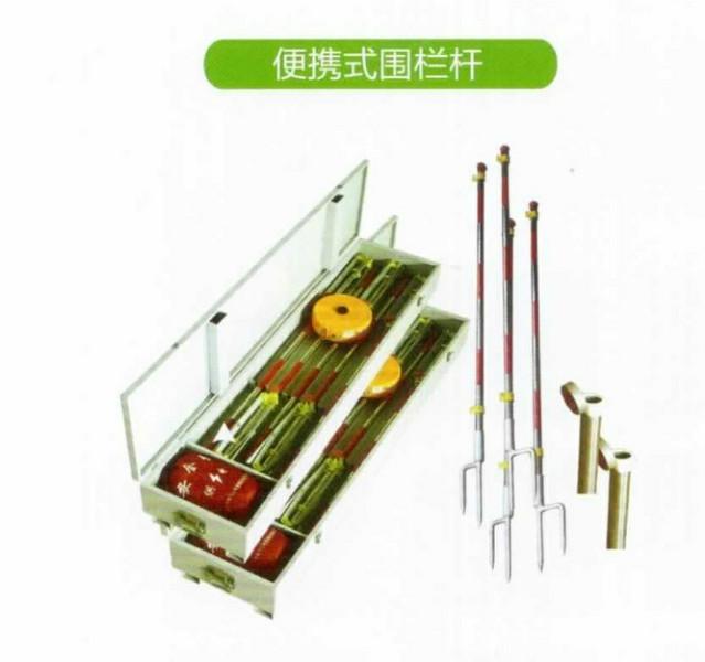 不銹鋼帶式圍欄,供應(yīng)不銹鋼帶式圍欄,河北不銹鋼伸縮圍欄哪家好，圍欄廠家，哪家圍欄質(zhì)量好