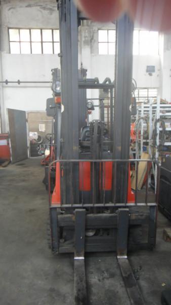 電動(dòng)叉車維修圖片/電動(dòng)叉車維修樣板圖 (2)