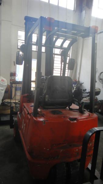 電動(dòng)叉車維修圖片/電動(dòng)叉車維修樣板圖 (4)