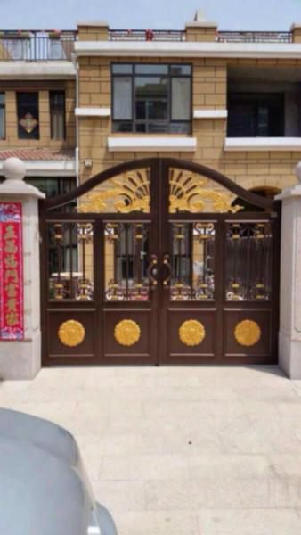 供應江蘇鋁合金大門/江蘇鋁合金大門廠家/江蘇鋁合金大門電話