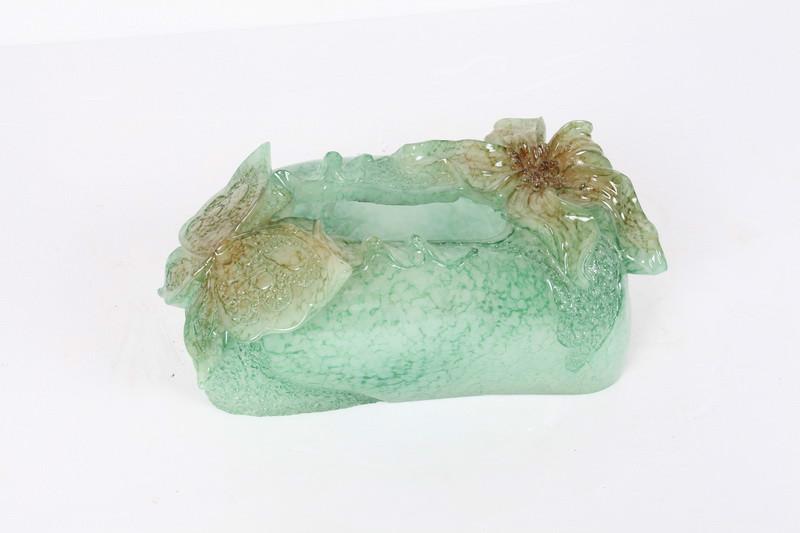 供應(yīng)玉蘭花花瓶仿玉工藝品創(chuàng)意花瓶家居擺件辦公室擺件