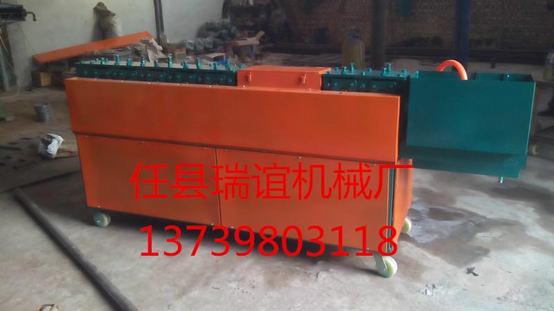 彎曲鋼管調(diào)直機(jī)鋼管調(diào)直機(jī)制造圖片