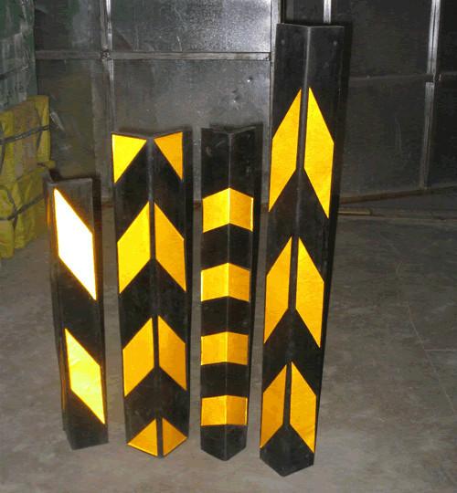 供應(yīng) 上海橡膠護(hù)角停車場(chǎng)護(hù)墻角廠家