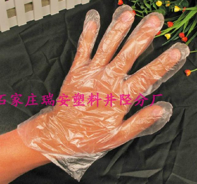 廠(chǎng)家長(zhǎng)期供應(yīng)0.8克/1.0克/1.2克可選一次性PE手套價(jià)格