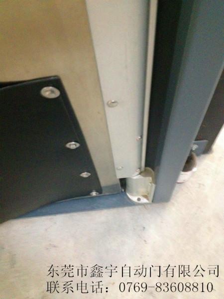 供應(yīng)惠州自由防撞門、行人通道用推拉式自由防撞門、叉車通道用自動復(fù)位門