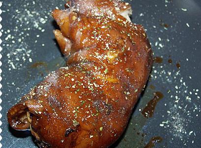 烤豬蹄的做法培訓(xùn)去哪里學(xué)圖片