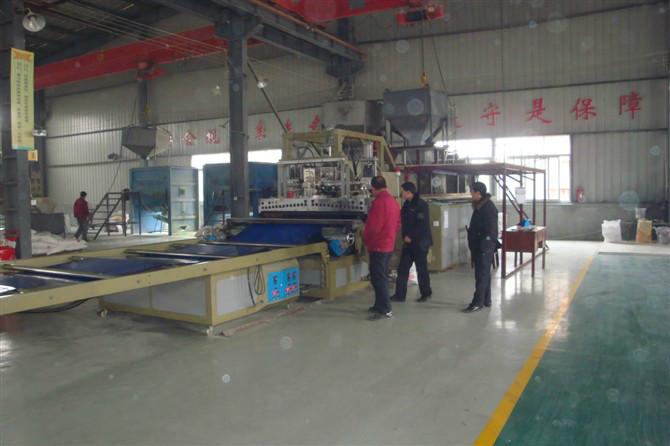 供應(yīng)2.6米寬ABC三層共擠片板材生產(chǎn)線