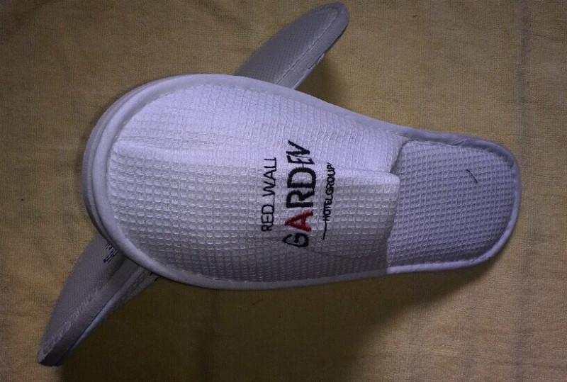 供應(yīng)南充遂寧內(nèi)江達州廣元酒店拖鞋批發(fā)，供應(yīng)南充遂寧達州內(nèi)江合川潼南2015酒店*款一次性拖鞋