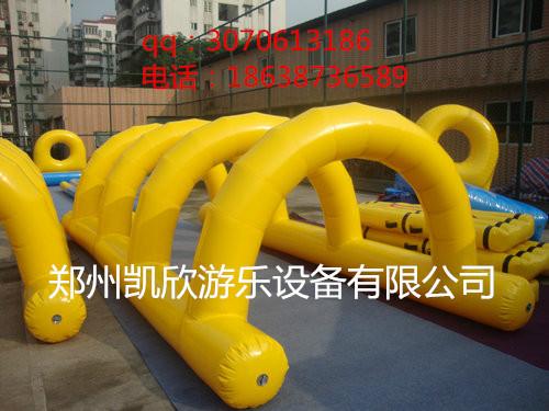 供應(yīng)拓展培訓(xùn)障礙賽器材 多款充氣趣味運(yùn)動(dòng)會(huì)道具 趣味體育器材