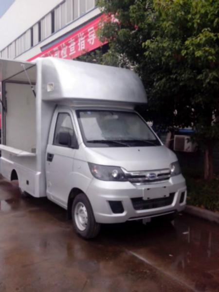 優(yōu)優(yōu)流動(dòng)售貨車生產(chǎn)廠家圖片