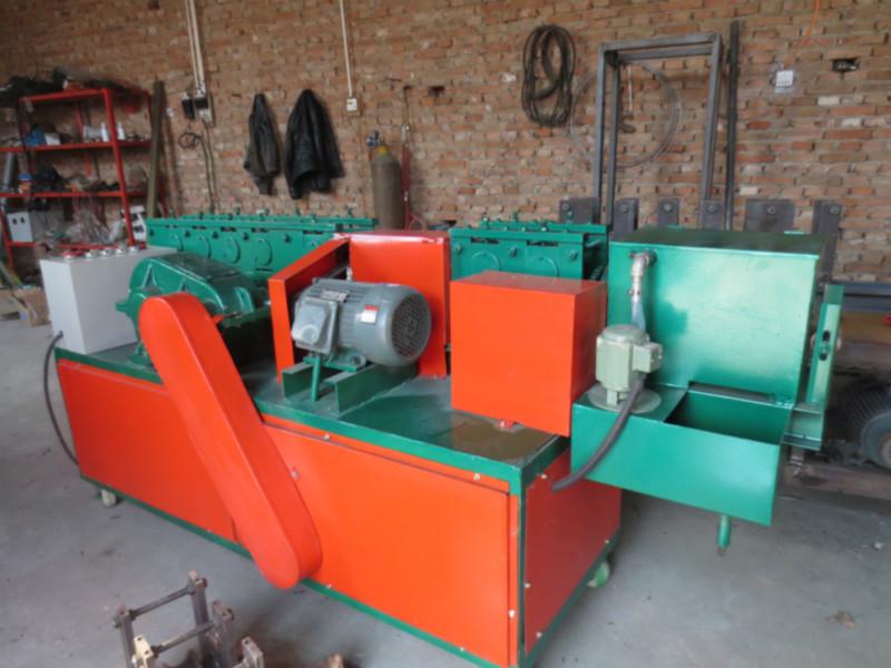 供應(yīng)圓管調(diào)直機(jī)/圓管除銹機(jī)/圓管調(diào)直除銹機(jī)/圓管拋光機(jī)