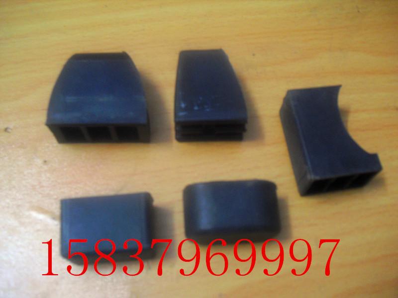 供應生產(chǎn)課桌凳子床腳套內(nèi)塞/凳子、床腳套內(nèi)塞哪家質(zhì)量好