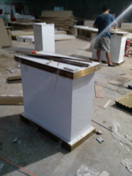 濟(jì)南展柜批發(fā)制作圖片