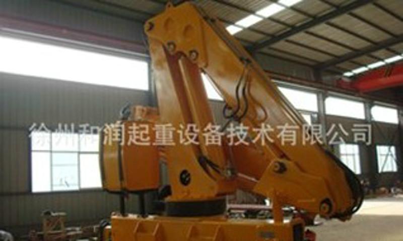 供應(yīng)徐州和潤折臂式隨車吊 和潤SQ5ZB2折臂式隨車吊