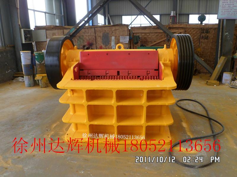 供應(yīng)顎式破碎機(jī)價(jià)格，破碎機(jī)，破碎機(jī)生產(chǎn)廠家，破碎機(jī)型號(hào)
