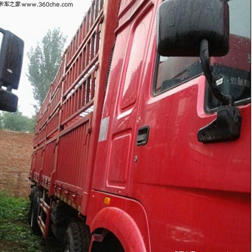 供應(yīng)豪沃375馬力載貨車促銷