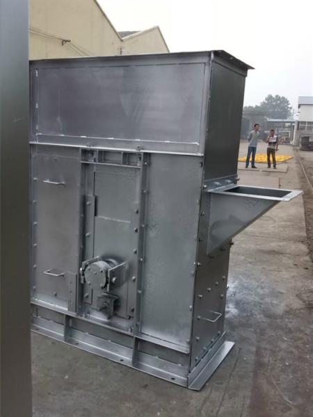 供應新鄉(xiāng)DZC系列垂直提升機價格、DZC系列垂直提升機