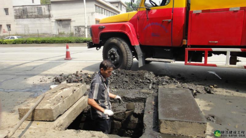 塘沽區(qū)高壓車清洗污水井清掏