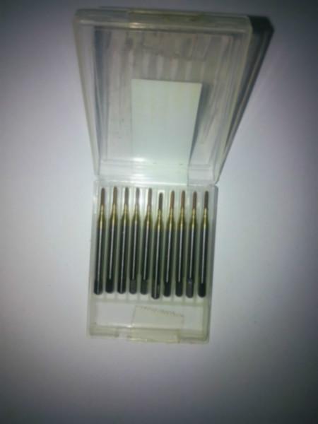 供應非標擠壓絲攻