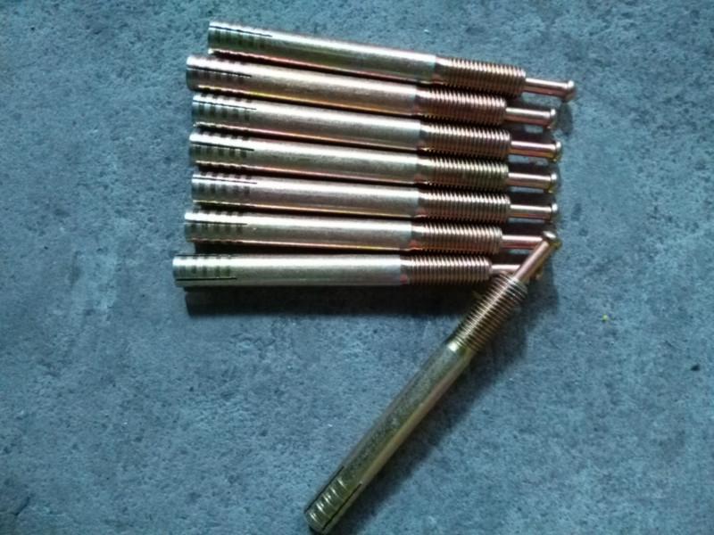 供應(yīng)膨脹螺絲應(yīng)，