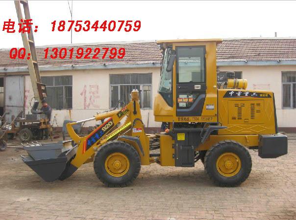 全新四驅(qū)動(dòng)小鏟車(chē)圖片