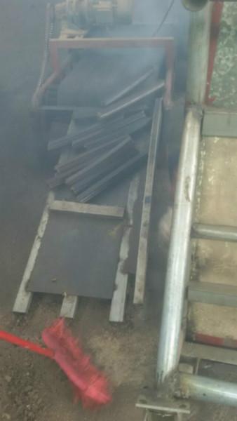 廣西玉林機(jī)制木炭圖片