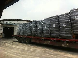 供應(yīng)高光鏡面藍相特黑色母  廣東金振黑色母工廠