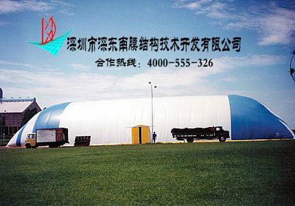 供應(yīng)深東南膜承接充氣膜結(jié)構(gòu)籃球場(chǎng)