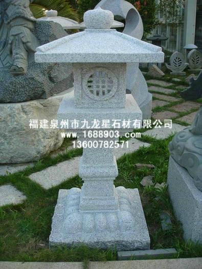 寺庙青石石灯 石塔 石雕灯笼厂家供应寺庙青石石灯 石塔 石雕灯笼 花岗岩石灯笼 可订做