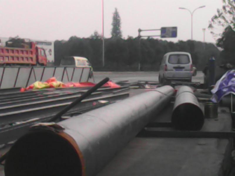 供應(yīng)廣告塔價(jià)格，廣告塔現(xiàn)場制作安裝