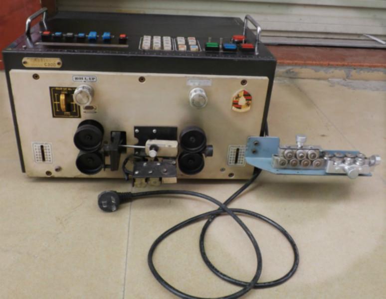 供應(yīng)二手日本小寺電腦裁線機(jī)/剝線機(jī)/C300