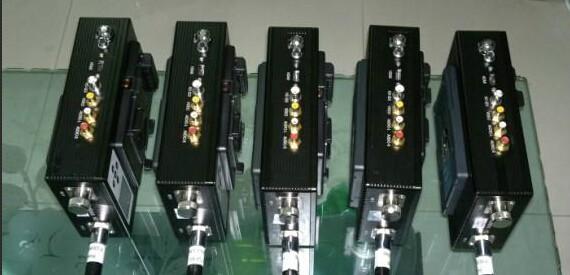 發(fā)射機(jī)技術(shù)參數(shù)圖片