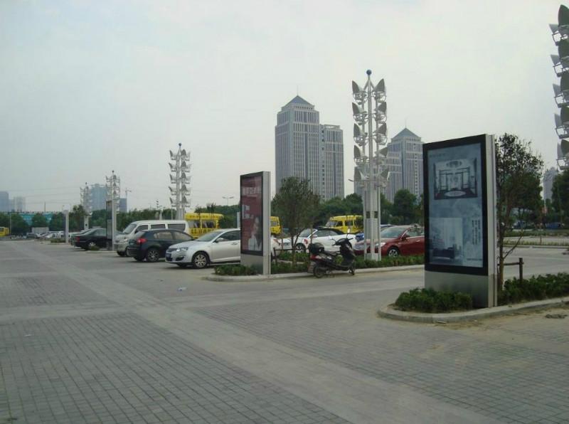 供應(yīng)65寸立式高清液晶刷屏機(jī)